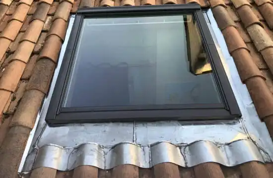 Pose et réparation de Velux et fenêtre de toit 24 4