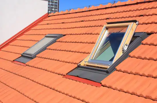 Pose et réparation de Velux et fenêtre de toit 24 5